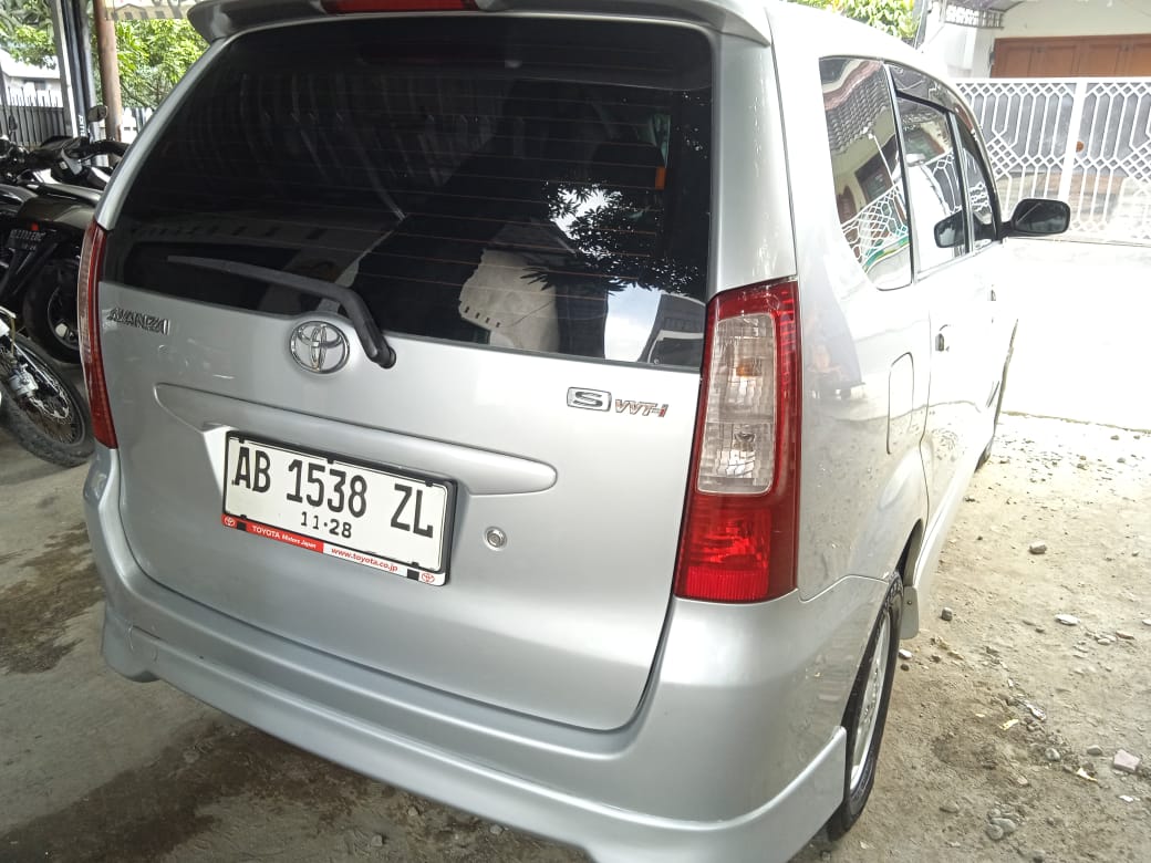 TOYOTA AVANZA 2006 - Foto 4